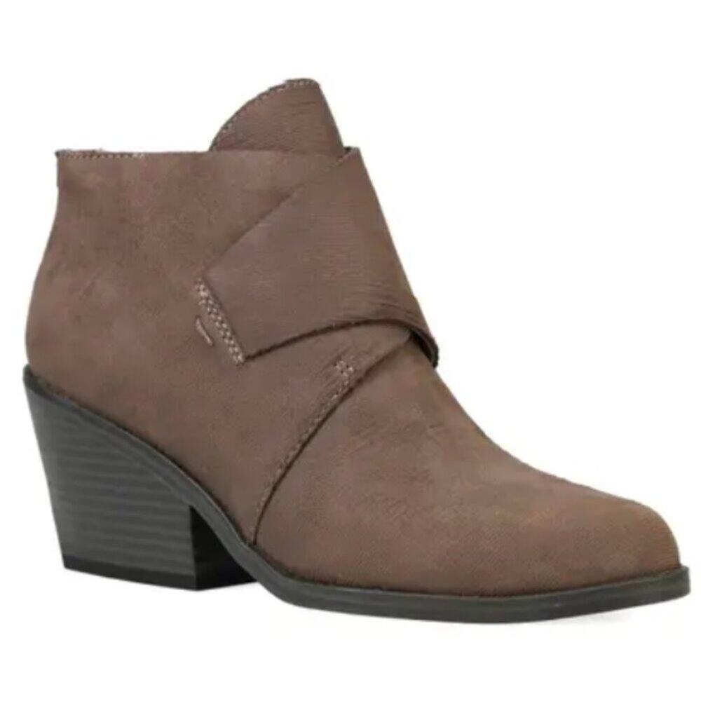 Eileen Fisher Trail Bootie Size 9 New